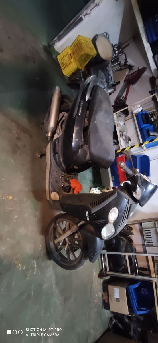 Piaggio Carnaby 125 para repuesto