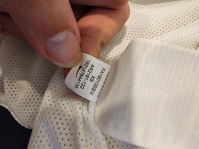 Chaqueta Cortavientos Nike Blanca y Azul