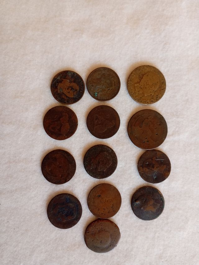 13 monedas-chapas  Alfonso XII y XIII 2ª República