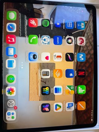 iPad Pro 12.9 256GB + Teclado Magic Keyboard