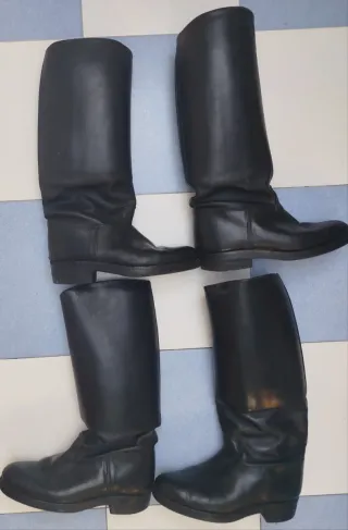 Botas de montar piel negra talla 42.