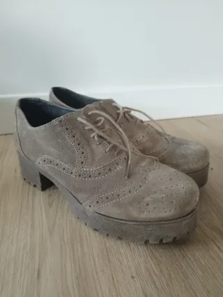 Zapatos vintage con plataforma y cordones