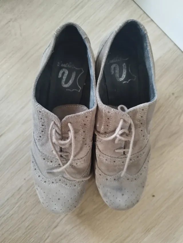 Zapatos vintage con plataforma y cordones