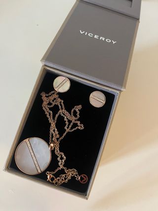 Conjunto Colgante y Pendientes Oro Rosa Viceroy