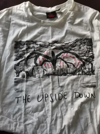 Camiseta Stranger Things XL