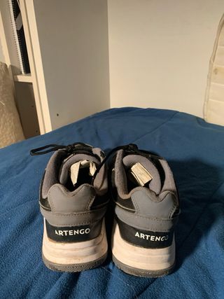 Zapatillas Artengo Negras y Grises