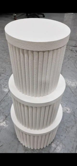 Cilindri polistirolo bianchi impilabili