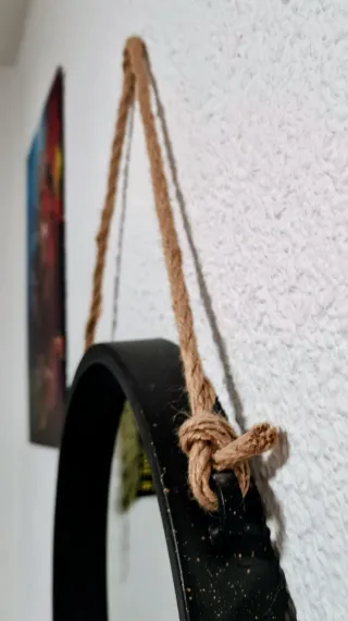 Espejo de pared redondo con cuerda