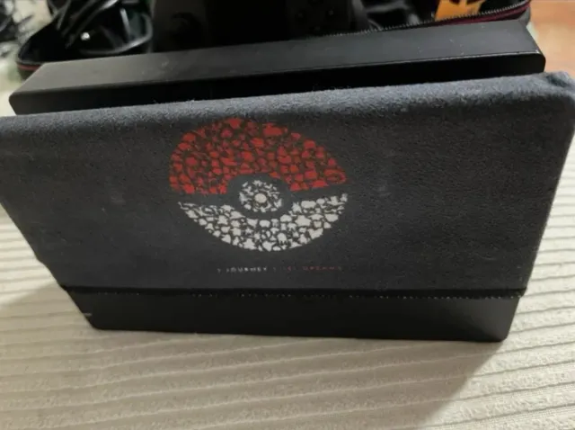 Nintendo Switch con giochi e accessori