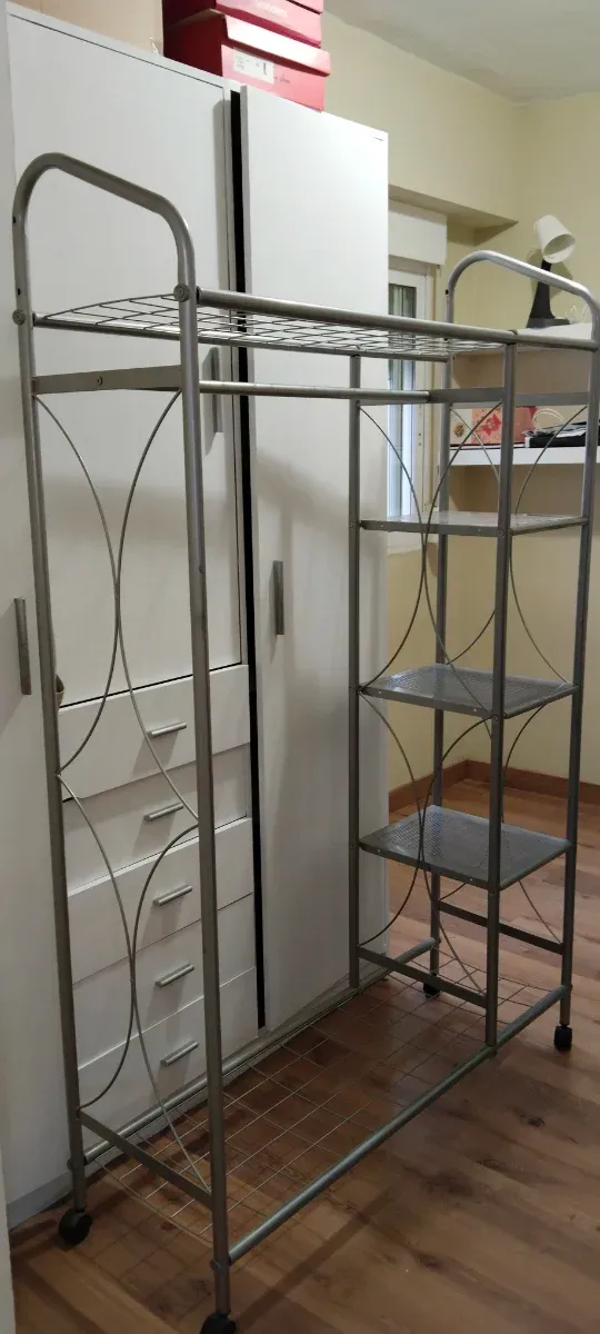 Perchero Metálico Plateado 37x110x170