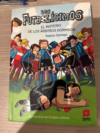 Los Futbolísimos 1: El misterio de los árbitros...