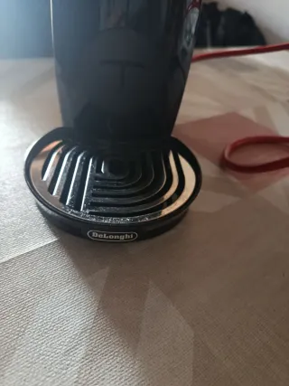 Cafetera Dolce Gusto Negra