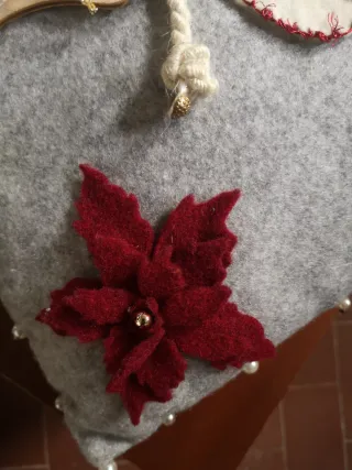 Cuscino cuore fatto a mano