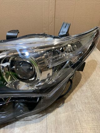 Faro Delantero Izquierdo Valeo Toyota Auris 045140