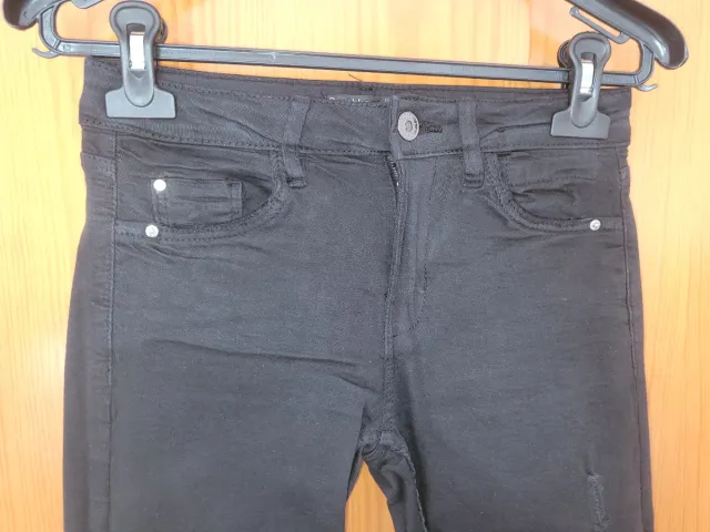 Jeans negros Bershka Talla 36