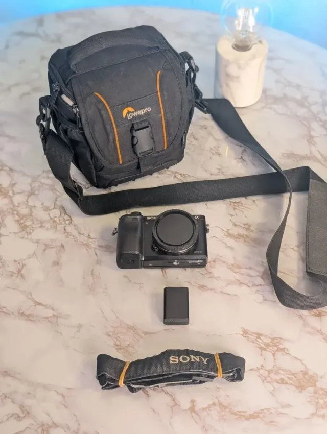 Fotocamera Sony A6000 APS-C