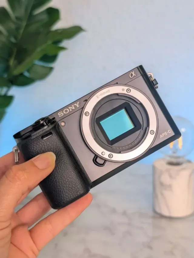 Fotocamera Sony A6000 APS-C