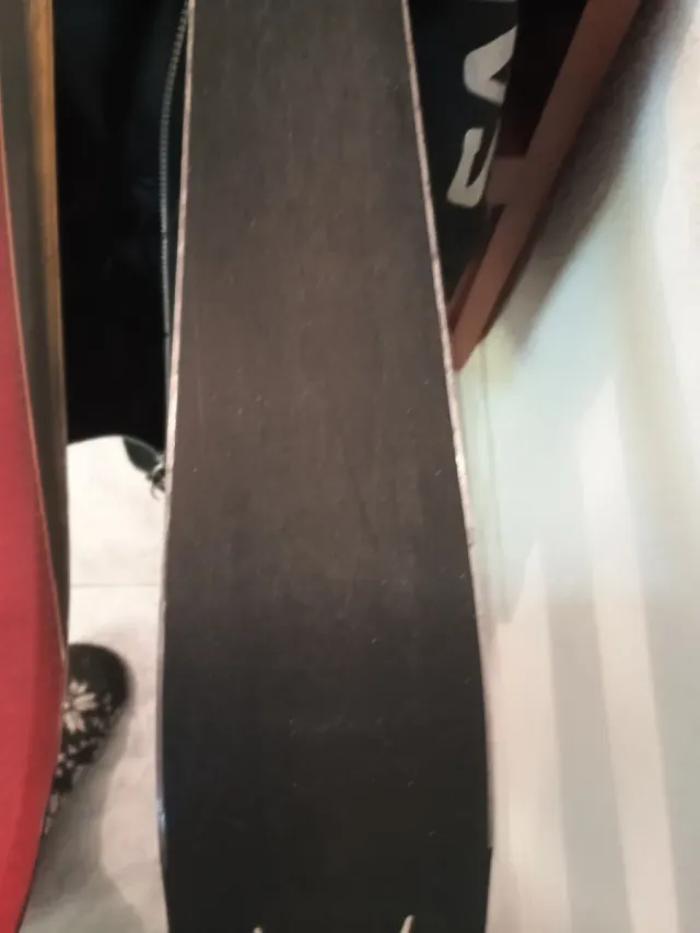 Esquís Carving Volkl Shape S25 1,80 mts.Con bolsa