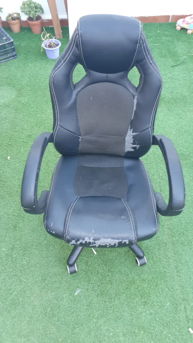 Silla de oficina/gaming negra y gris