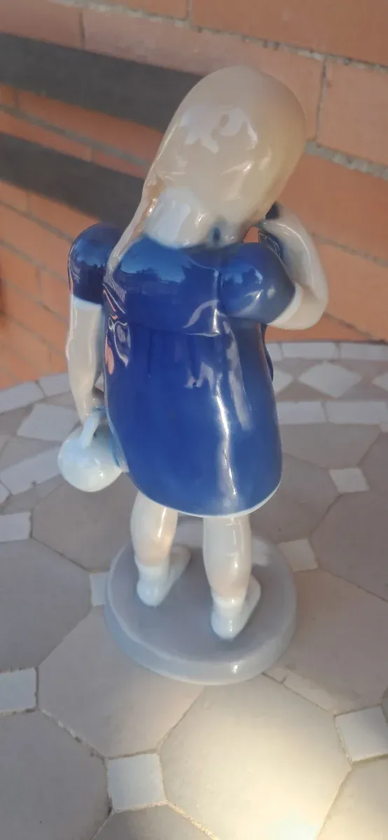 2 statuine porcellana Royal Copenhagen