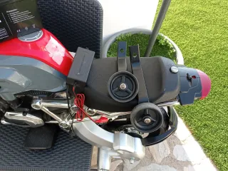 Moto infantil BMW GS roja y gris