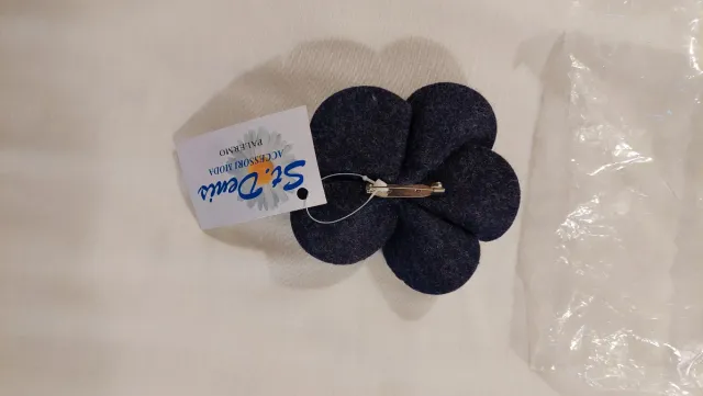 Spilla St. Denis fiore nero/arancio