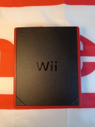 Consola Wii Mini Roja + Accesorios y Juegos.