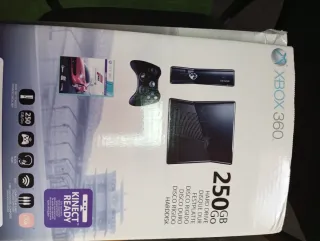 Xbox 360 250GB + 2 Juegos