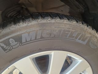 4 Neumáticos Michelin Latitude Alpin