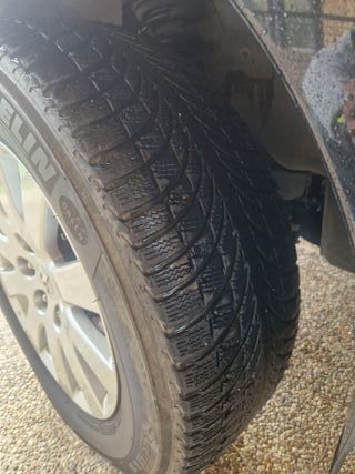 4 Neumáticos Michelin Latitude Alpin