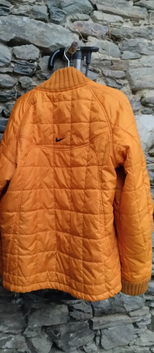 Cazadora Nike Vintage Naranja y Marrón