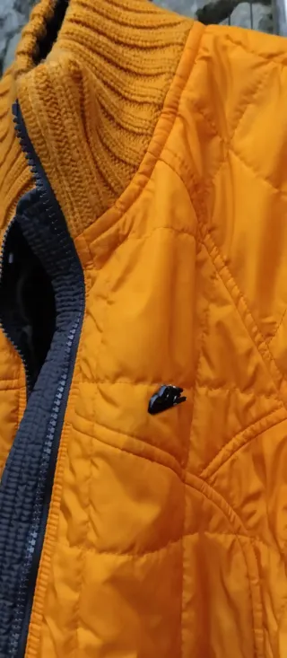 Cazadora Nike Vintage Naranja y Marrón