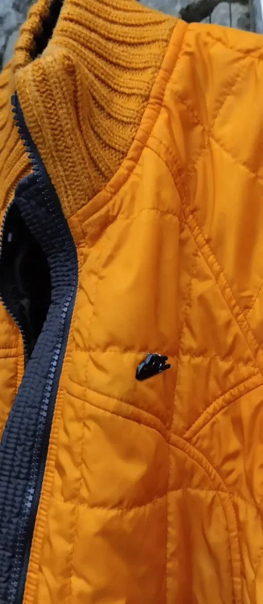 Cazadora Nike Vintage Naranja y Marrón