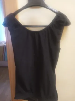 Camisa de tirantes negra