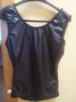 Camisa de tirantes negra