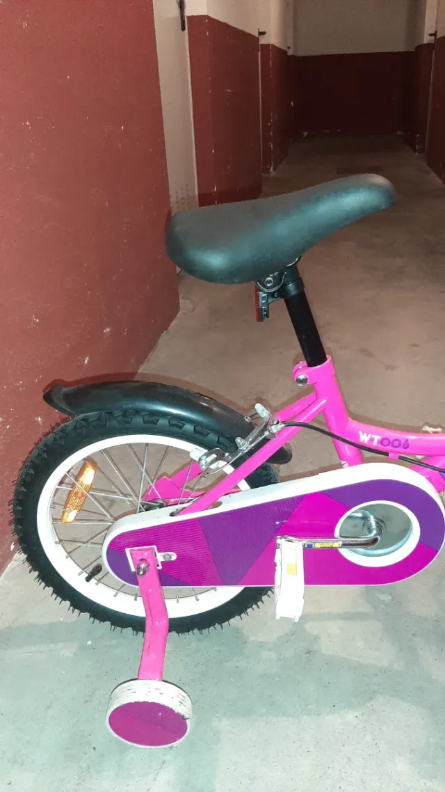 Bicicleta Wildtrak 16". En buen estado