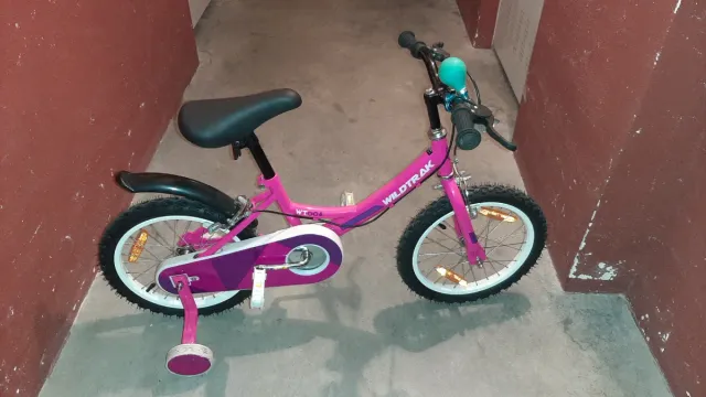 Bicicleta Wildtrak 16". En buen estado