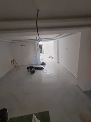 Reformas integrales: azulejos, pintura, pladur