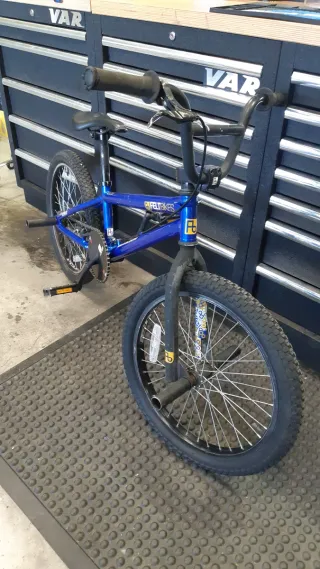 Bicicleta BMX Felt Base 185 Cadete.