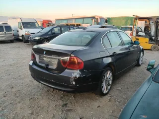 Solo piezas BMW 320d E90