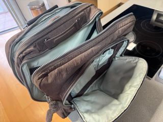 Maleta de cabina Kipling nylon marrón