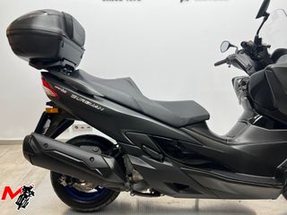 SUZUKI BURGMAN 400 | 2024 | 2.431kms | 79€/mes