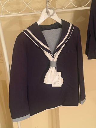 Vestidos y trajes de comunión