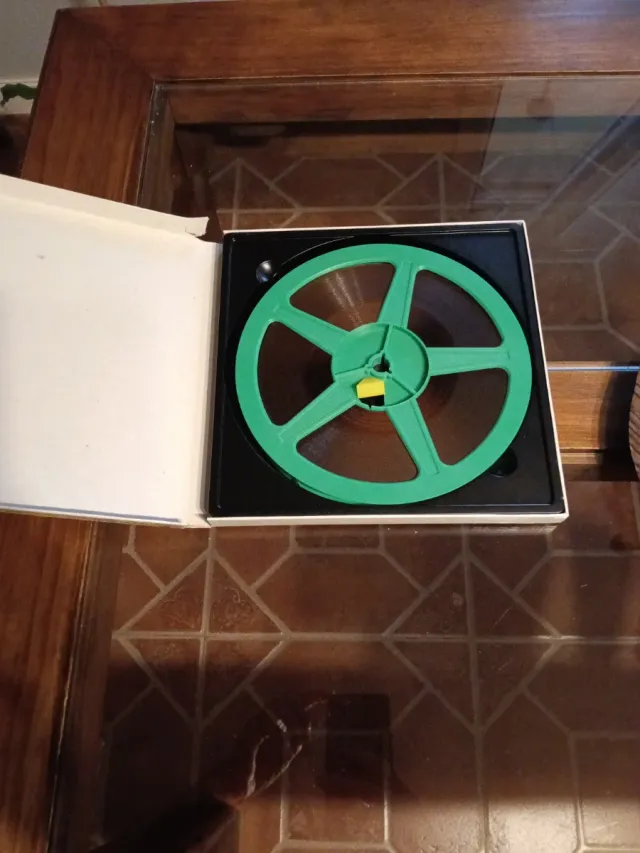 Super 8 Y le llamaban Robin Hood Color