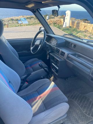 Daihatsu Feroza 1993