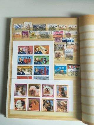 Clasificador con sellos usados del mundo.