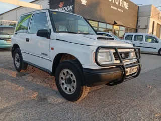 Suzuki Vitara 2000