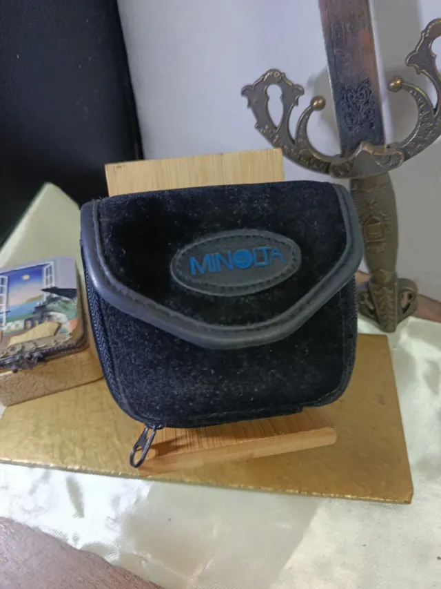 Funda protectora Minolta para cámara digital