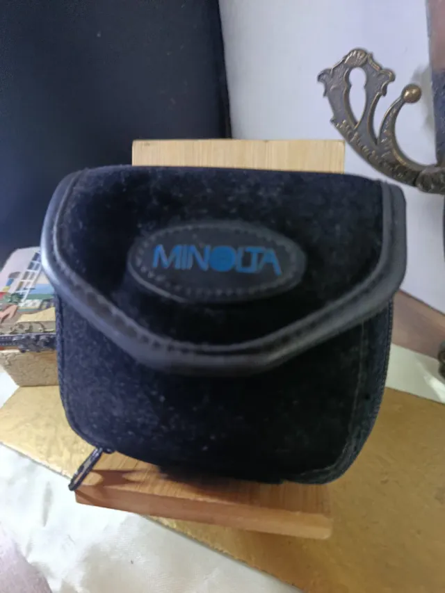 Funda protectora Minolta para cámara digital
