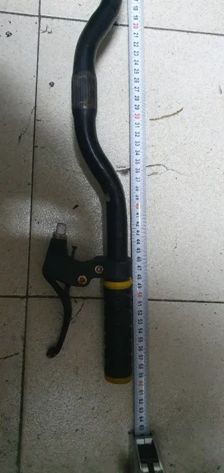 Manillar MTB con puños y frenos